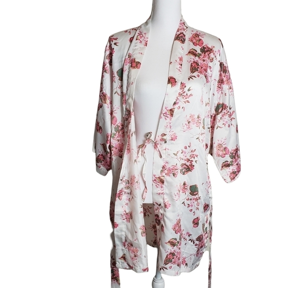 Icing Bridal Bar Pink Floral Dressing Robe Size S/M Satin Kimono Lingerie Belted - Picture 2 of 12
